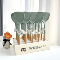 QF-RC4284 Rongcheng - ملعقة سيليكون بمقبض خشبي.