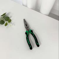 Pince à bec effilé en acier de 8 pouces, modèle A.