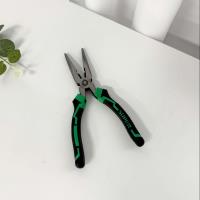 Pince à bec effilé en acier de 8 pouces, modèle A.