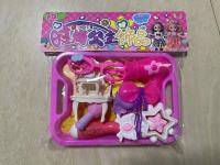 979-31B  
Plate decorations