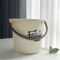 ي-9136 دلو ميليا.