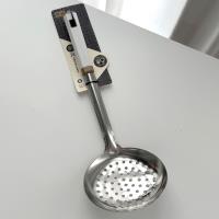 QF-RC2659-3 - Égouttoir à manche de 14 cm avec poignée