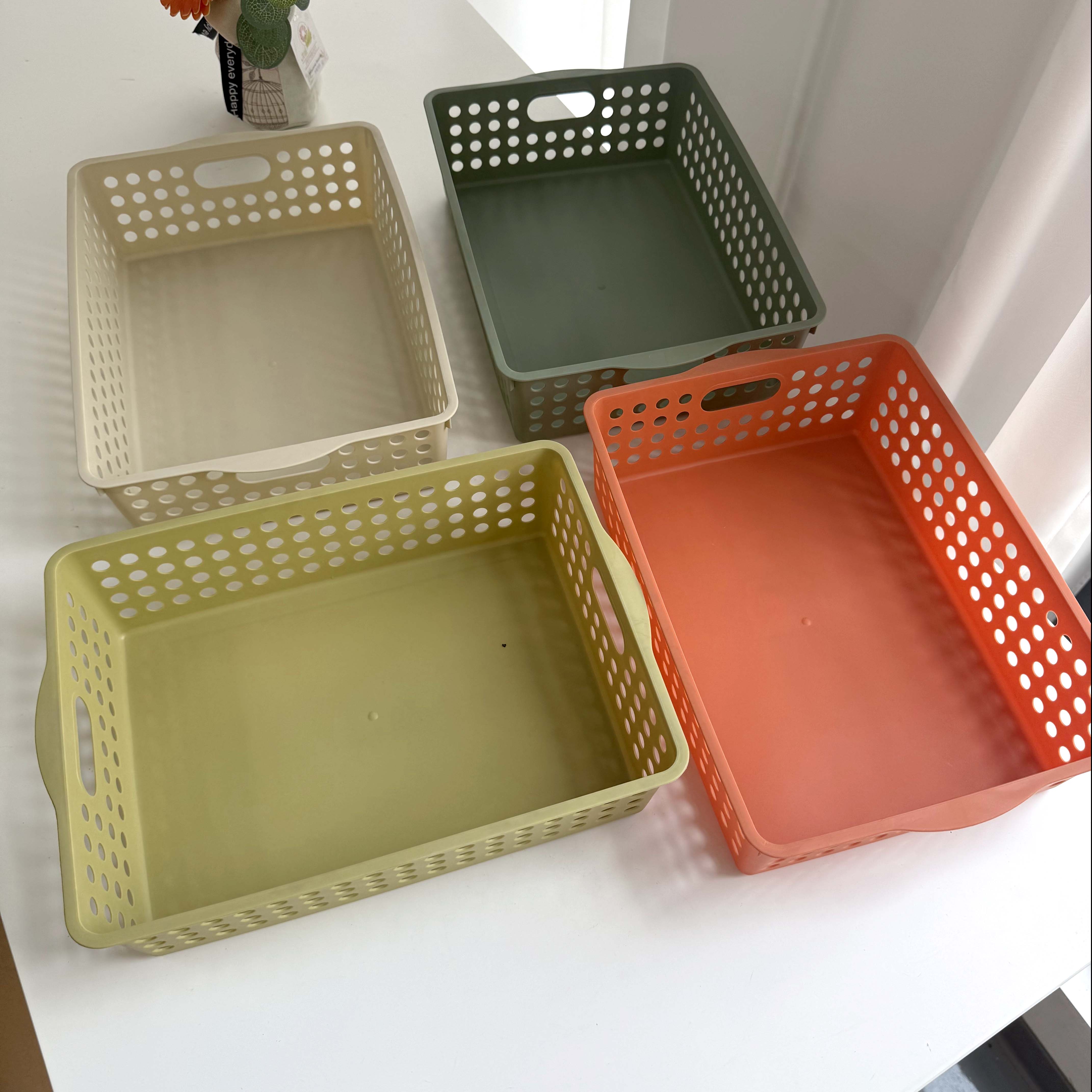 Square large storage basket 552