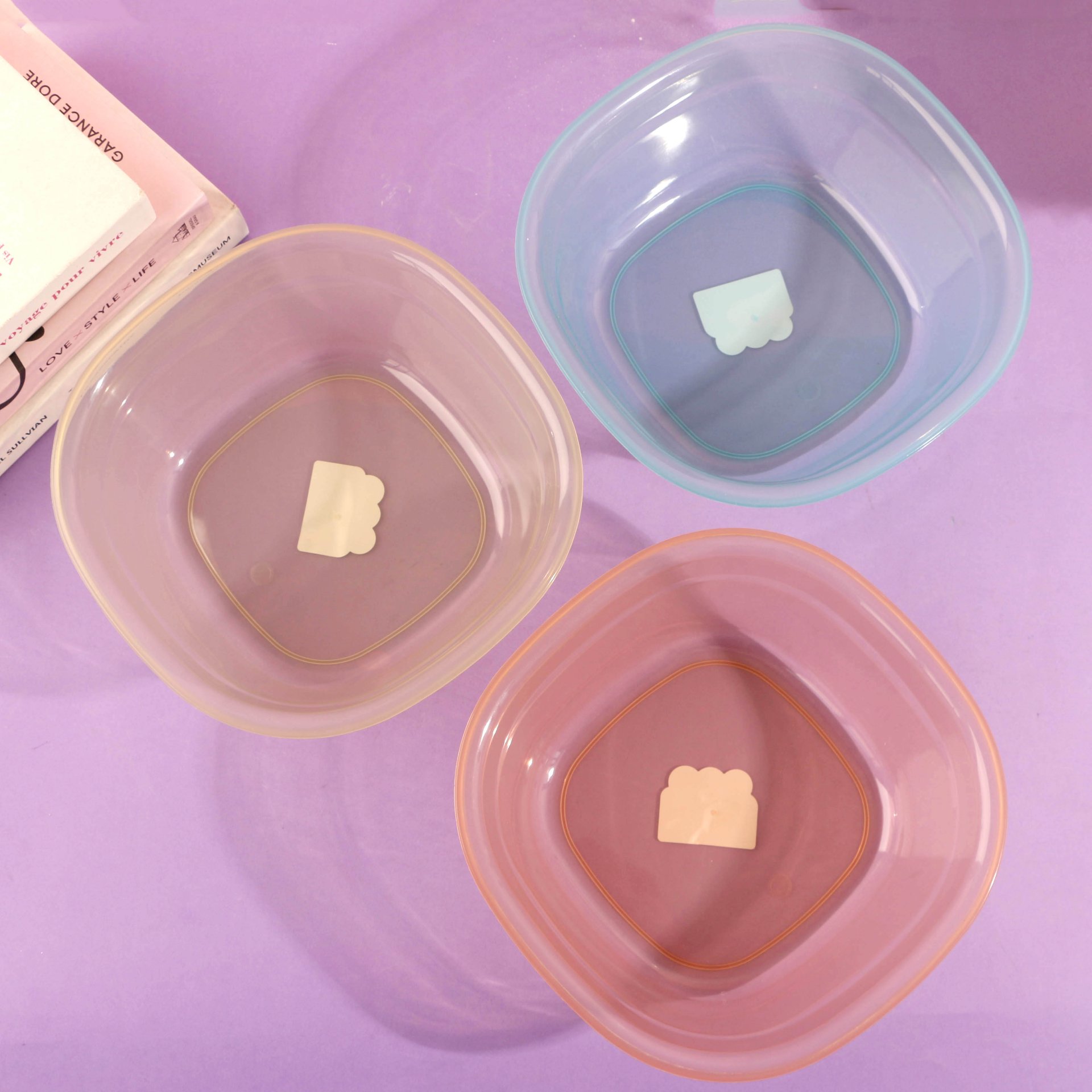 Transparent square basin 907