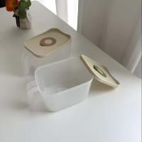 Small sealed refrigerator storage capacity: 982 liters