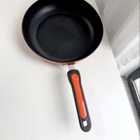 Second-generation non-stick frying pan, 28CM