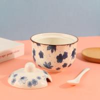 Small rhombus-patterned seasoning jar (maple leaf design)