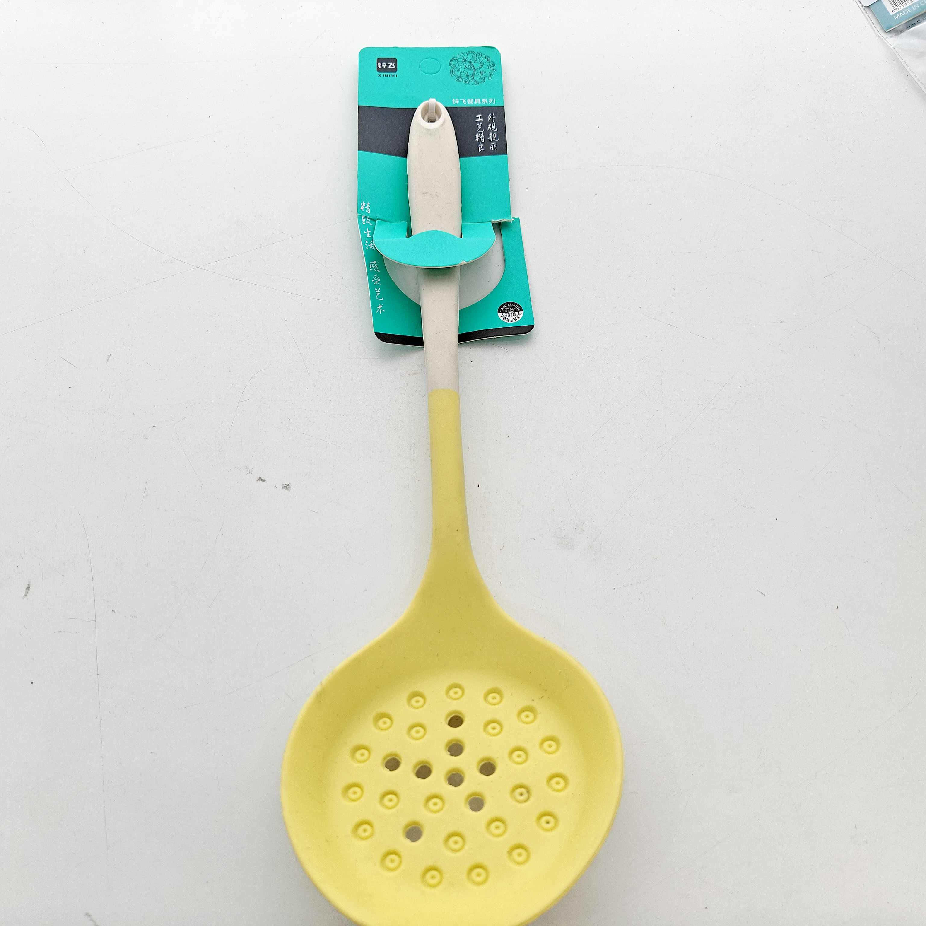 Silicone sieve spoon