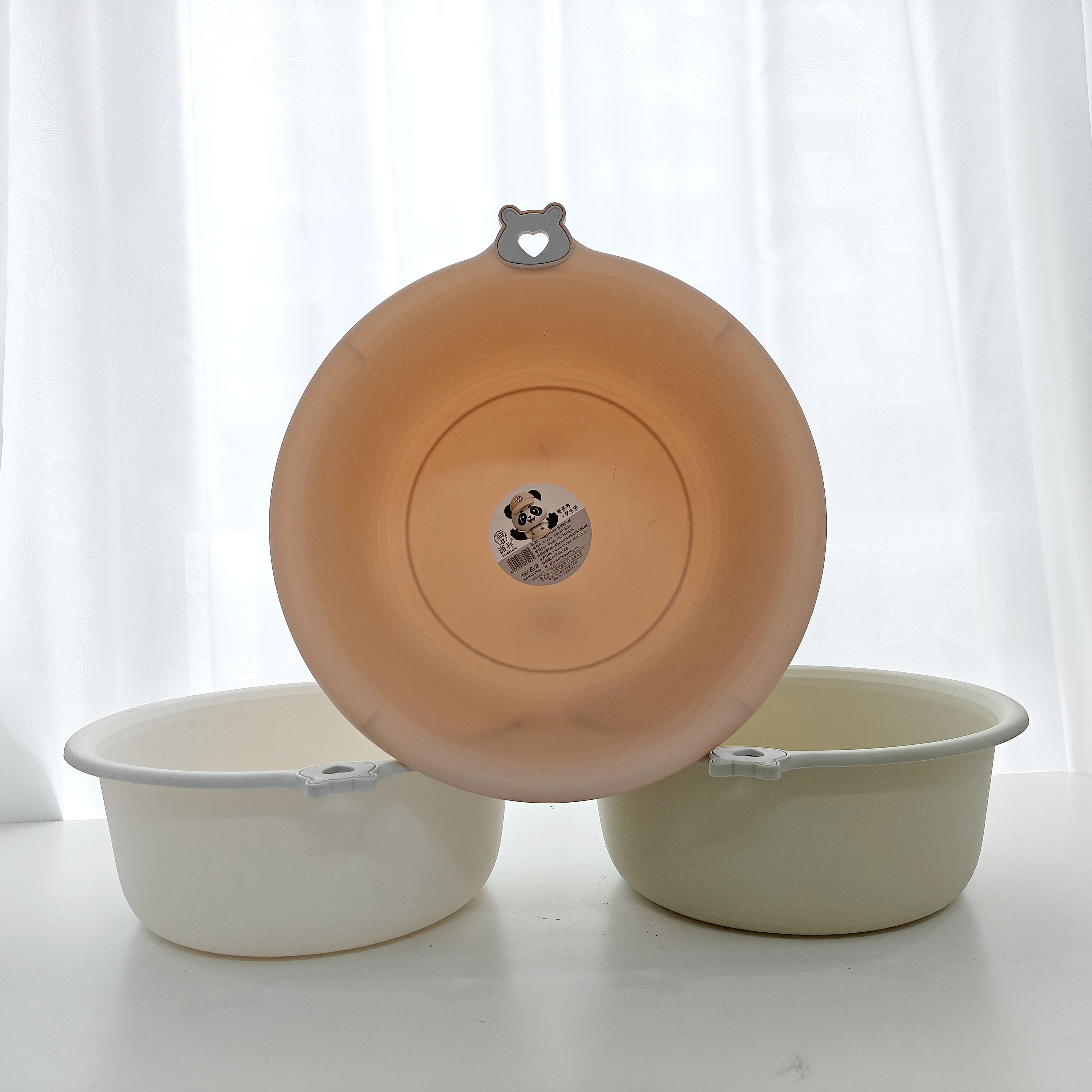 Bear-shaped hanging water basin 3011