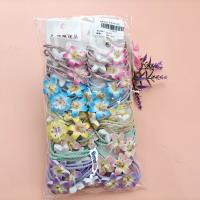 2 flower-decorated super-charming hairbands