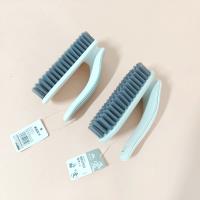 700 extra-long clothing brushes