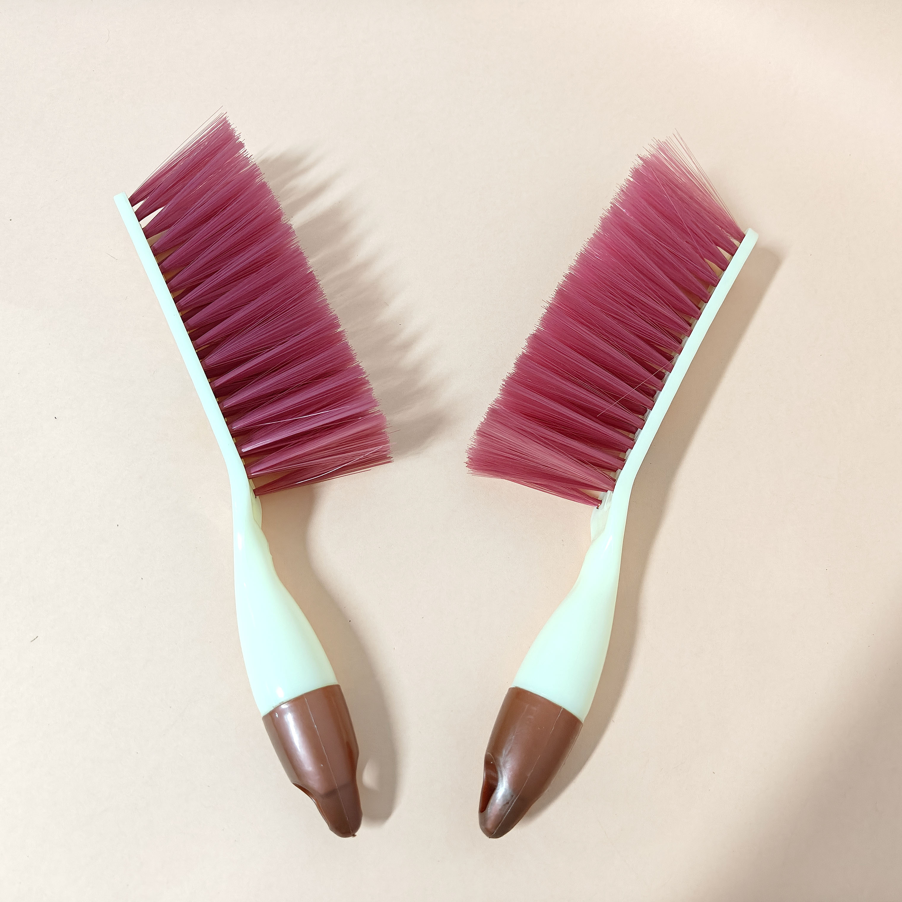 185 Classic Bed Brush