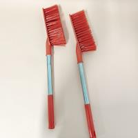 002 Large Red Steel-Handled Bed Brush (Simple Packaging)