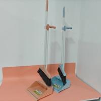 813 مجموعة من الأدوات المسحية.