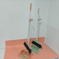 813 مجموعة من الأدوات المسحية.