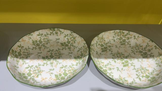 T8 Spread Love Around the World