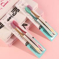 The new Inayme 441 double-tip eyeliner