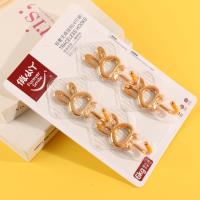 YL9334 - Quatre crochets autocollants pour lapins.