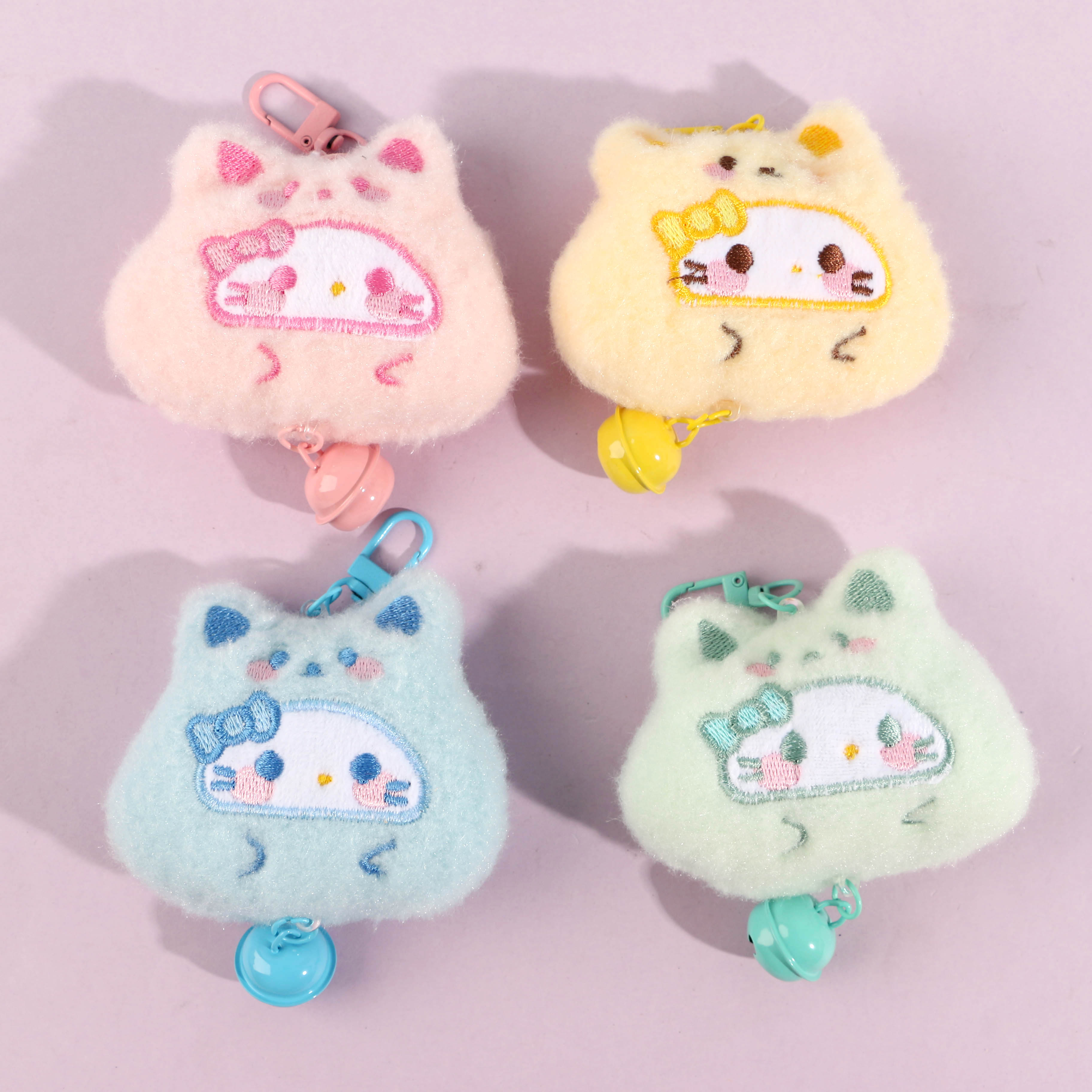 吊卡铃铛大头Kitty猫毛绒挂件（混装）