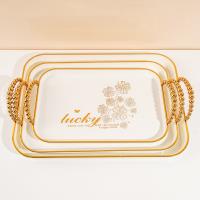 6527-3C Poignée en perles blanche de forme rectangulaire, de petite taille.