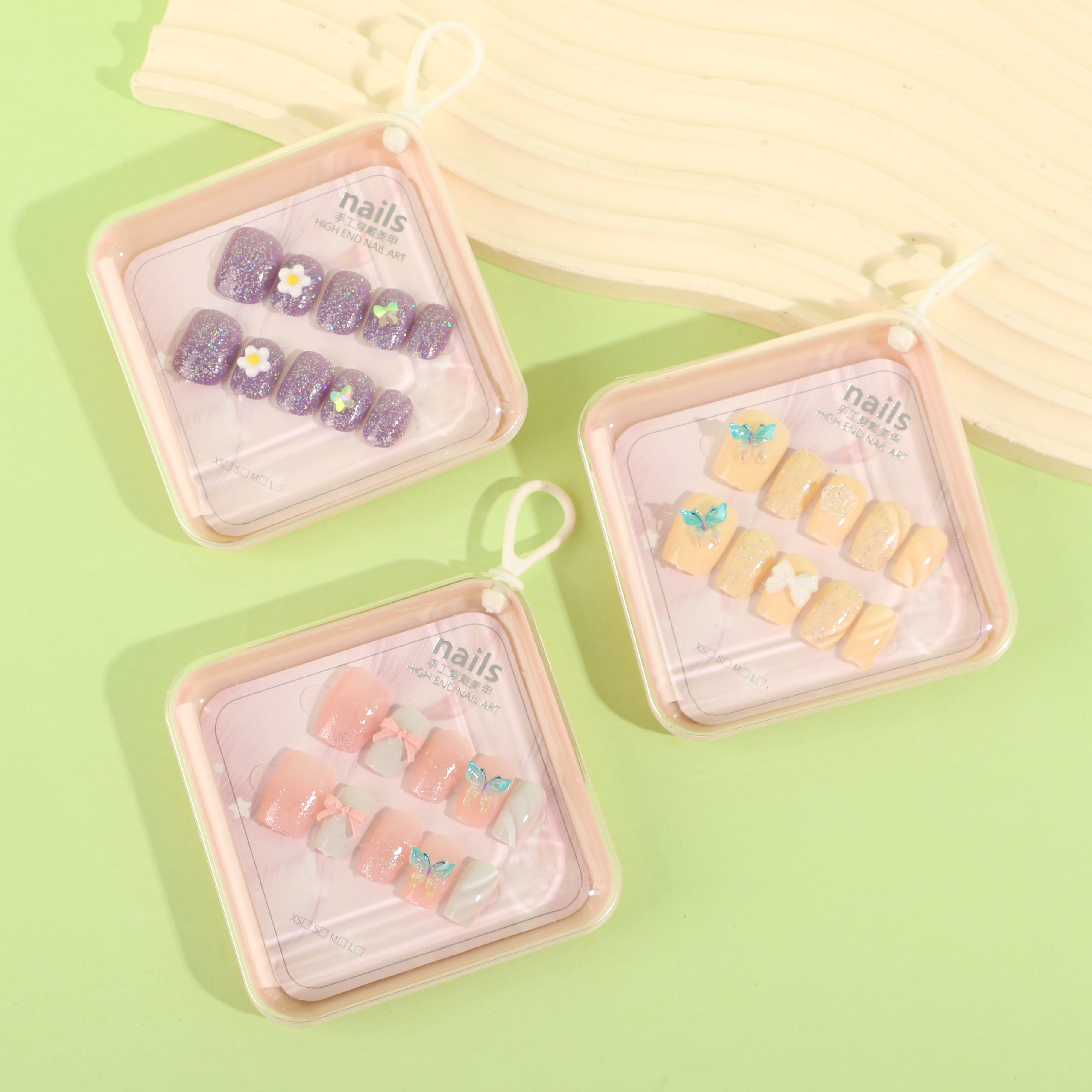 ZJ1013 Square Box Dot Diamond Short Nail Art Design