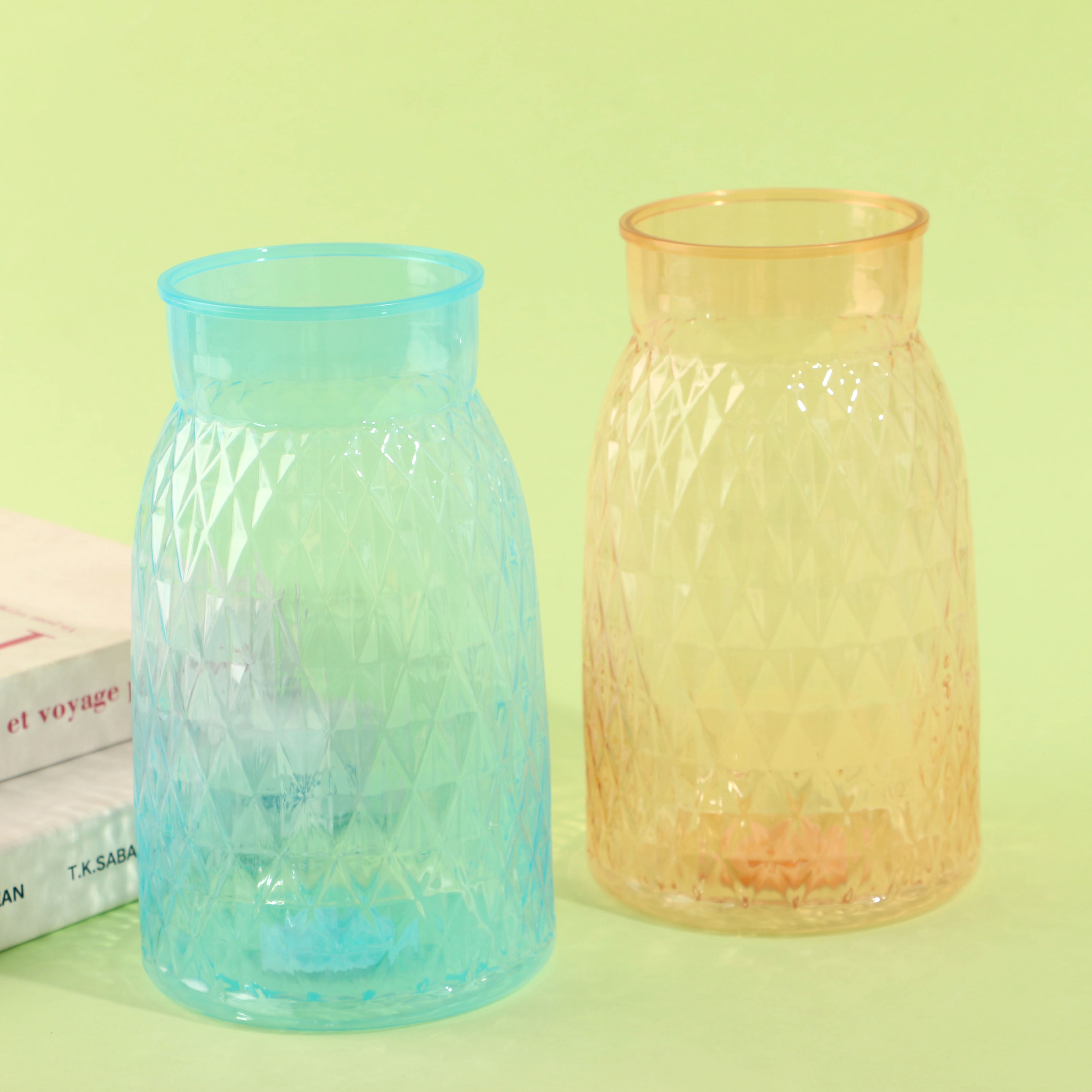 Vase - Pineapple Rhombus (lightly transparent)