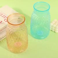 Vase - Pineapple Rhombus (lightly transparent)