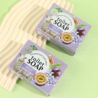 صابون حليب الماعز برائحة الفواكه المدهشة.