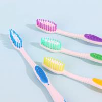 777桶装8支金护法牙刷