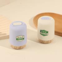 837 قلم تنظيف أسنان على شكل قارورة مخططة.