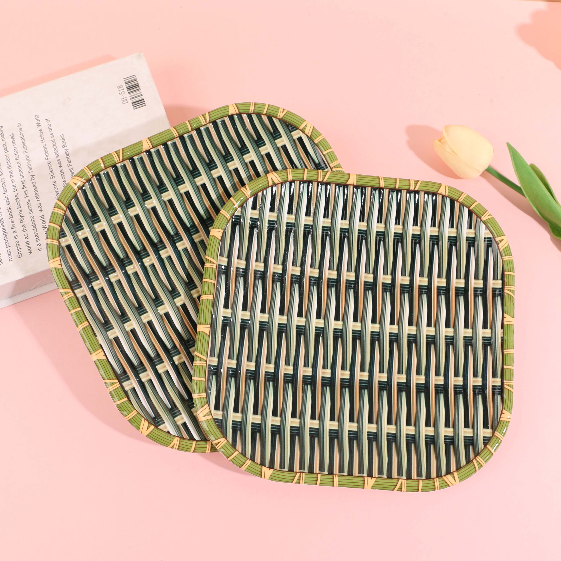 LC214 Bamboo Woven Square Fruit Plate