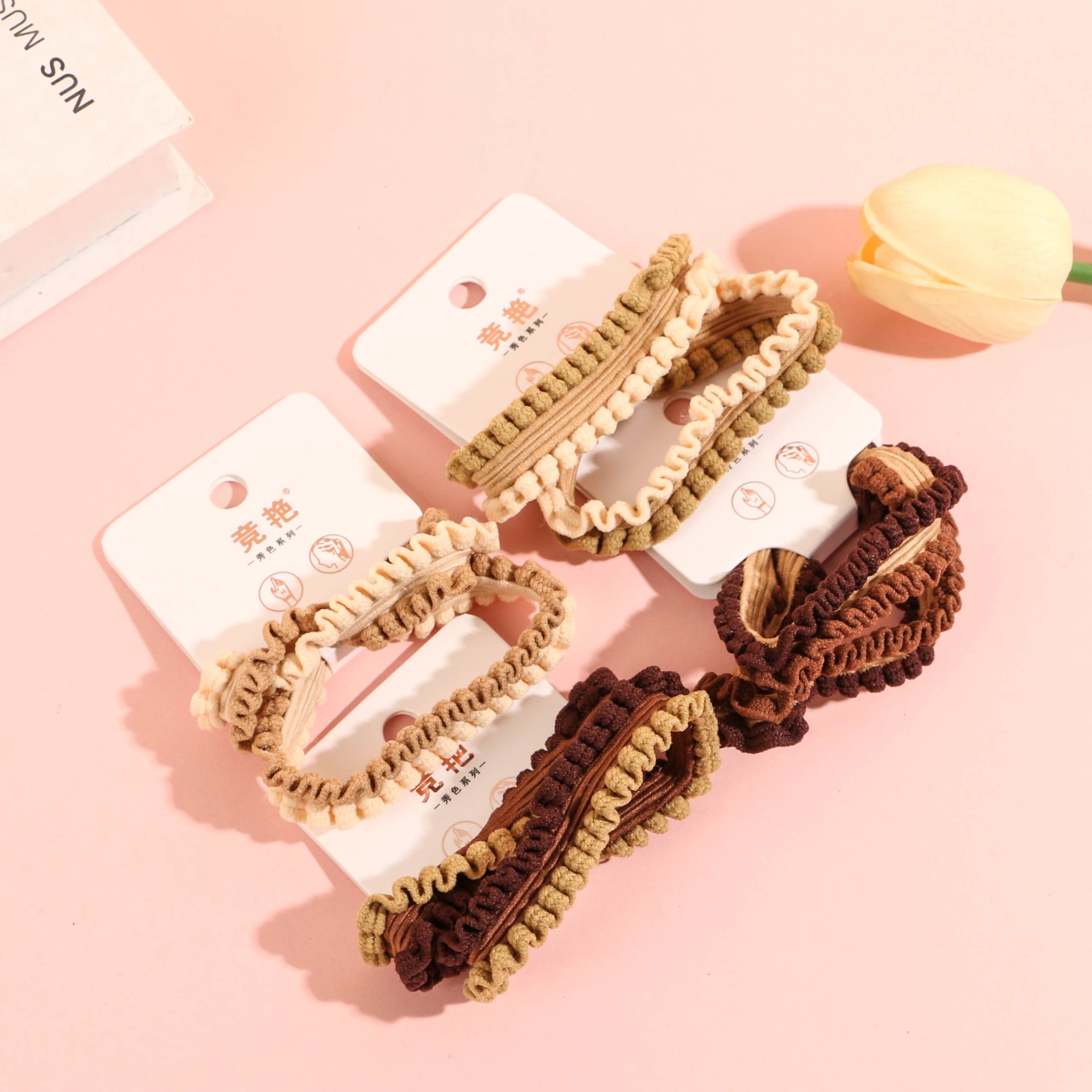 Two wide lace rubber bands from JY-22