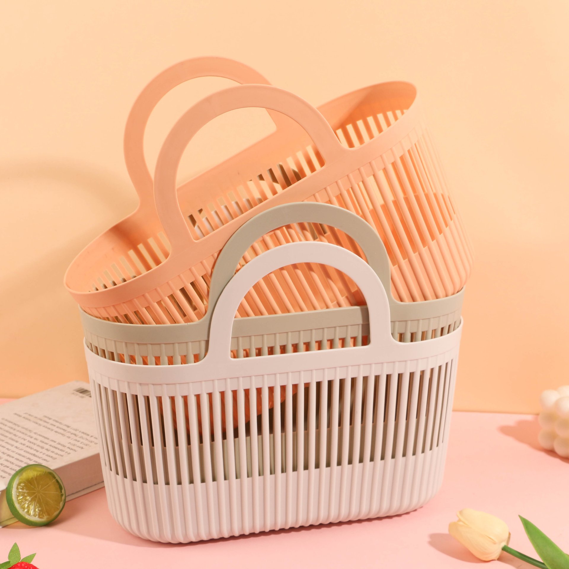 A long, vertical bath basket with a rectangular shape, model 3022