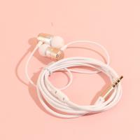 سمّاعات الأذن الموسيقية للهاتف المحمول من نيومان.