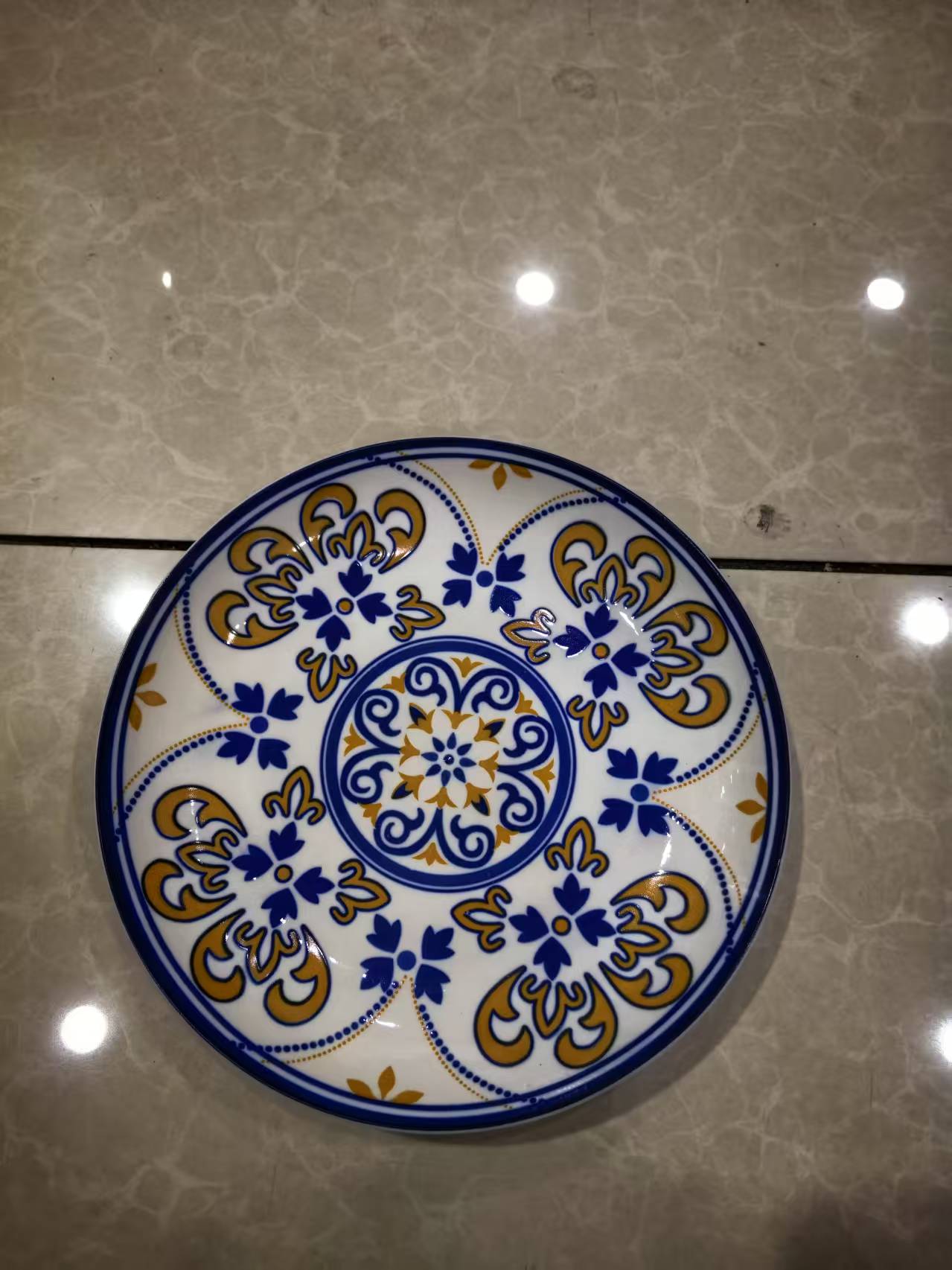 10.5-inch ethnic-style plate - 2